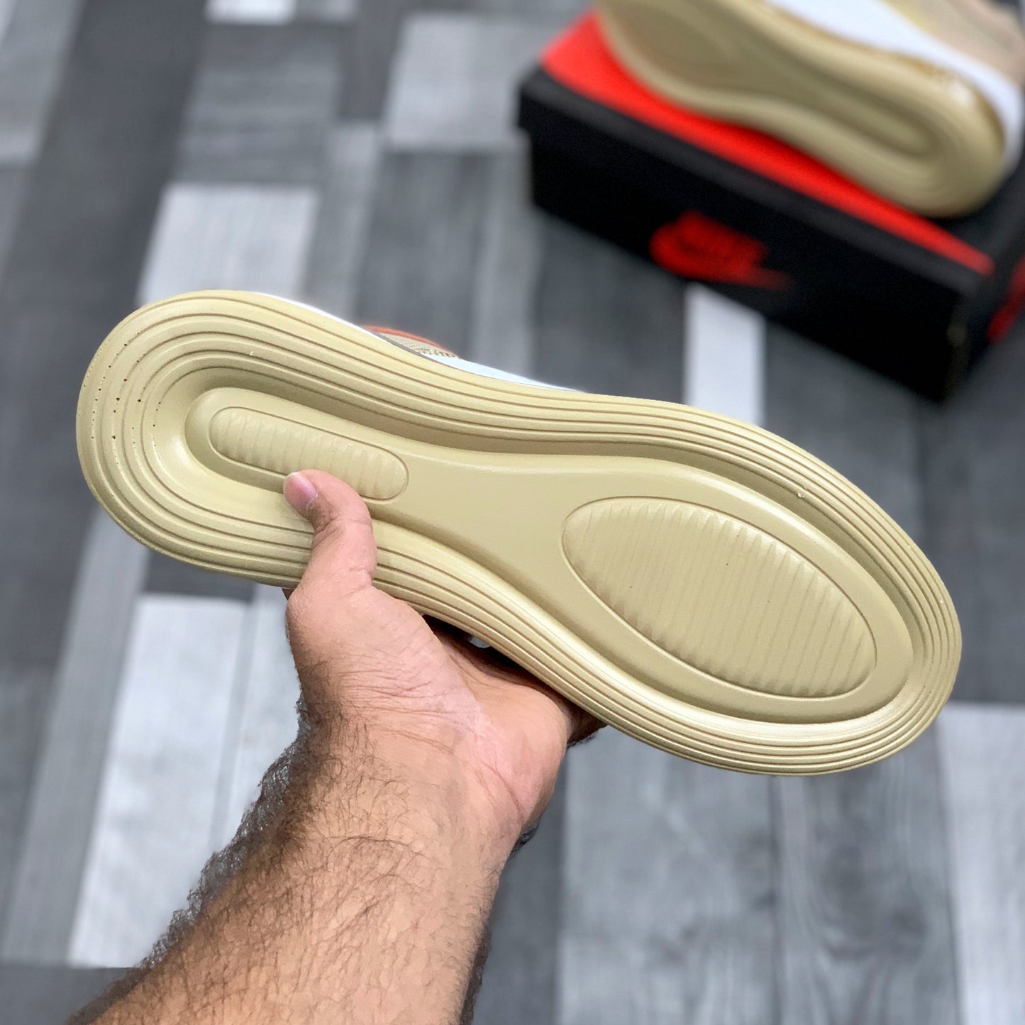 Air Max AP (Taupe)