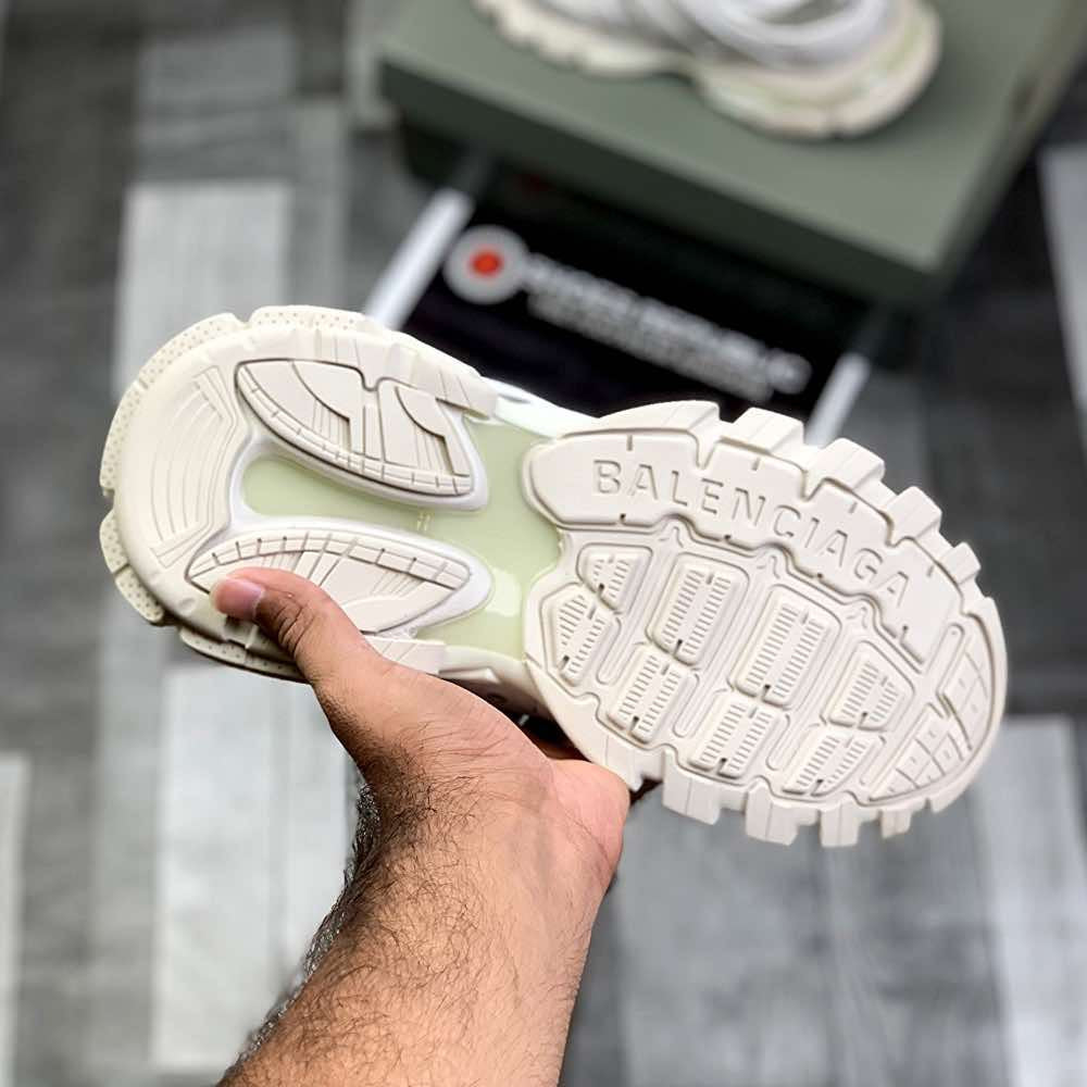 Ballenciiaga Trackk 1.0 (Cream Whiite)Top Premium Batch