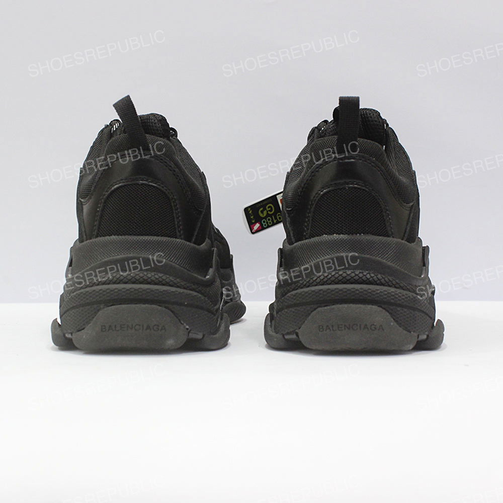 Triiplle S “All Black” Premium Batch