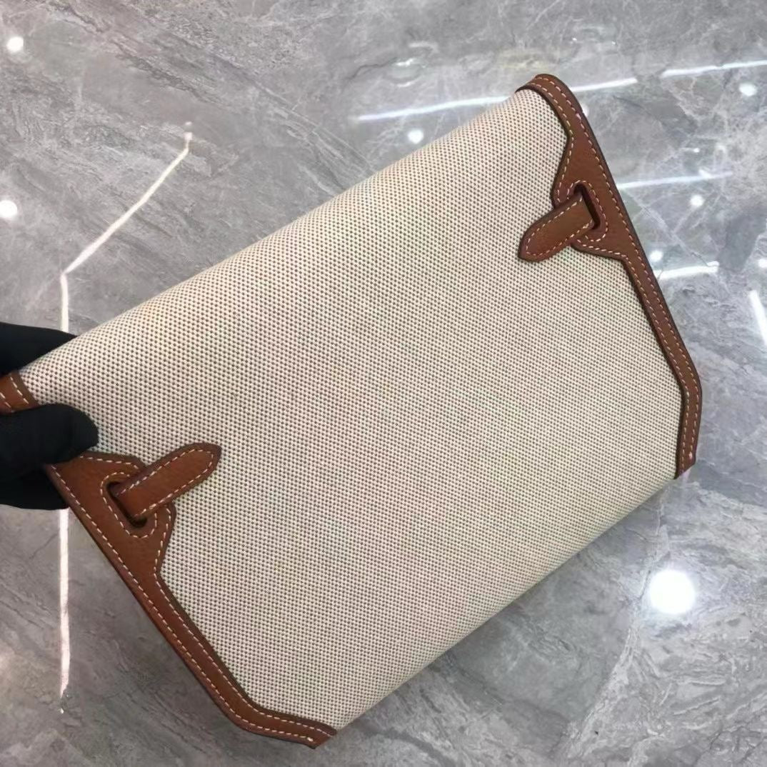 HERMES Kelly Clutch