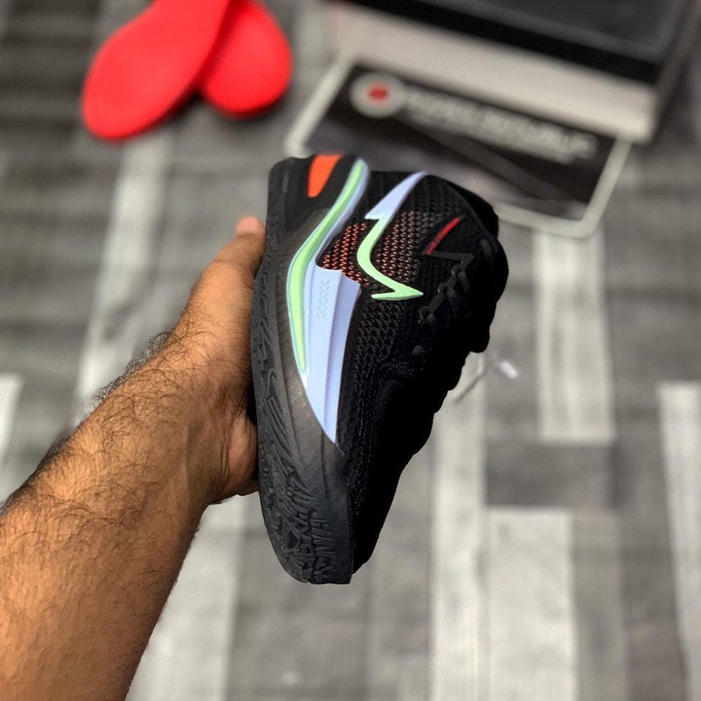 Aiir Zooom G.t Cut (Black Ghost Hyper Criimson) Premium batch