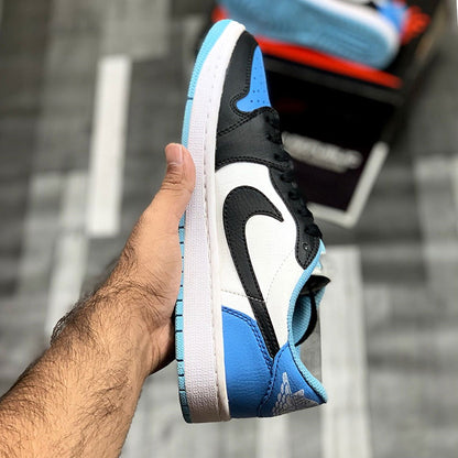 Aj-1 lows Traviis (Blue)