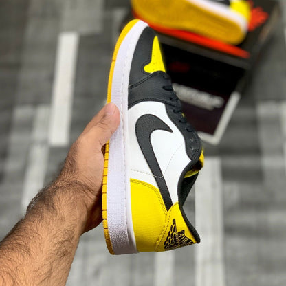 Aj-1 lows Traviis (Yellow)