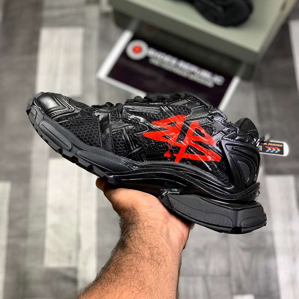 Ballenciiaga Runner Graffiitti (Black Redd)Top Premium Batch