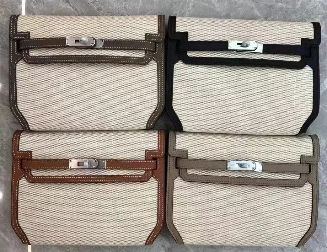 HERMES Kelly Clutch