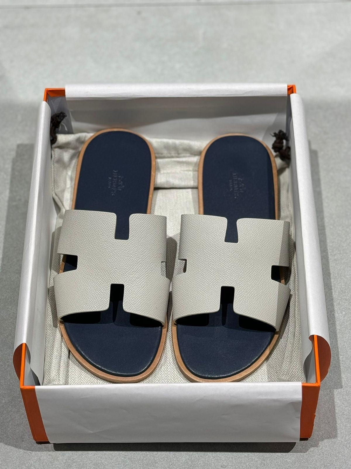 Hermes Slippers