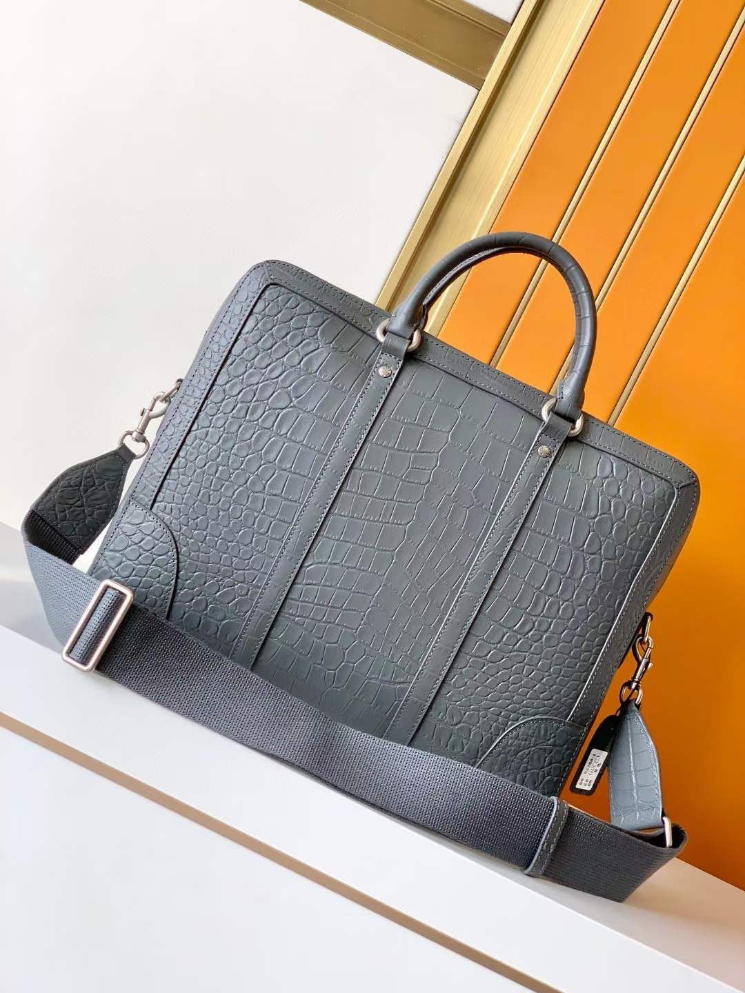 Gucci laptop bag