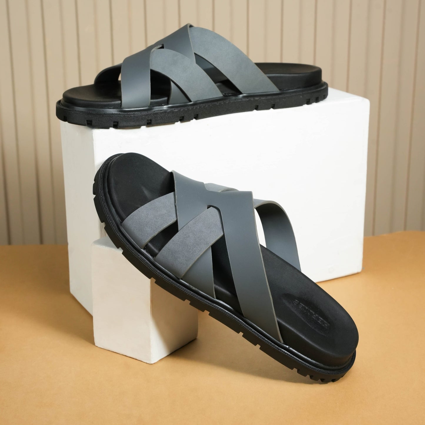 Kazimir (Dual Grey)