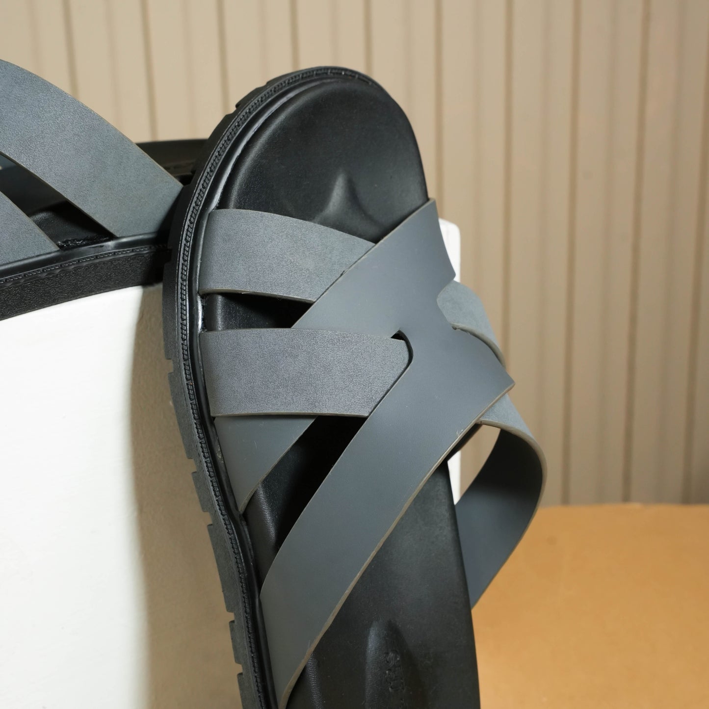 Kazimir (Dual Grey)
