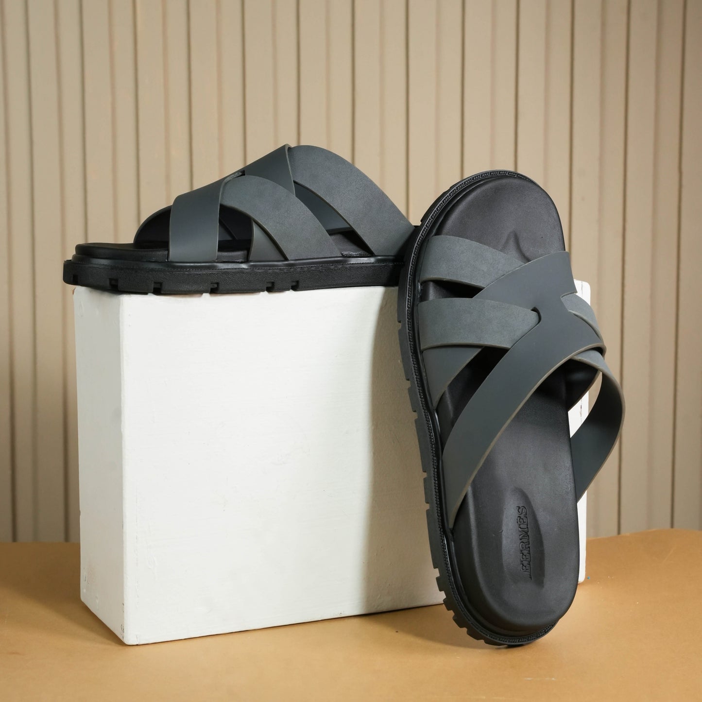 Kazimir (Dual Grey)