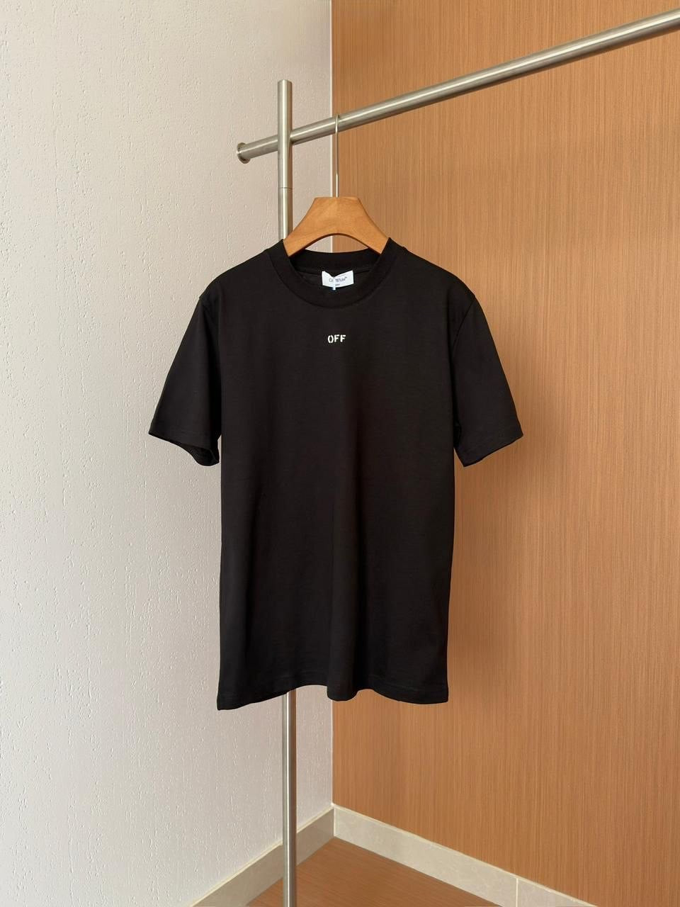 Off White T-shirt