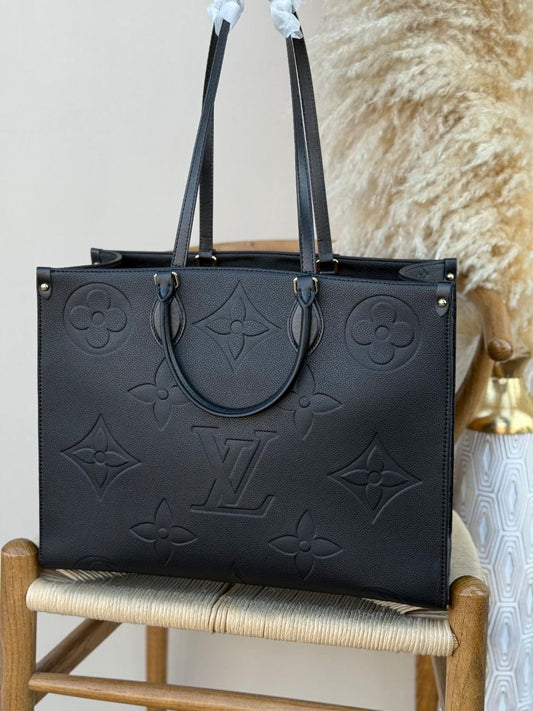 Louis Vuitton Shoulder Bag