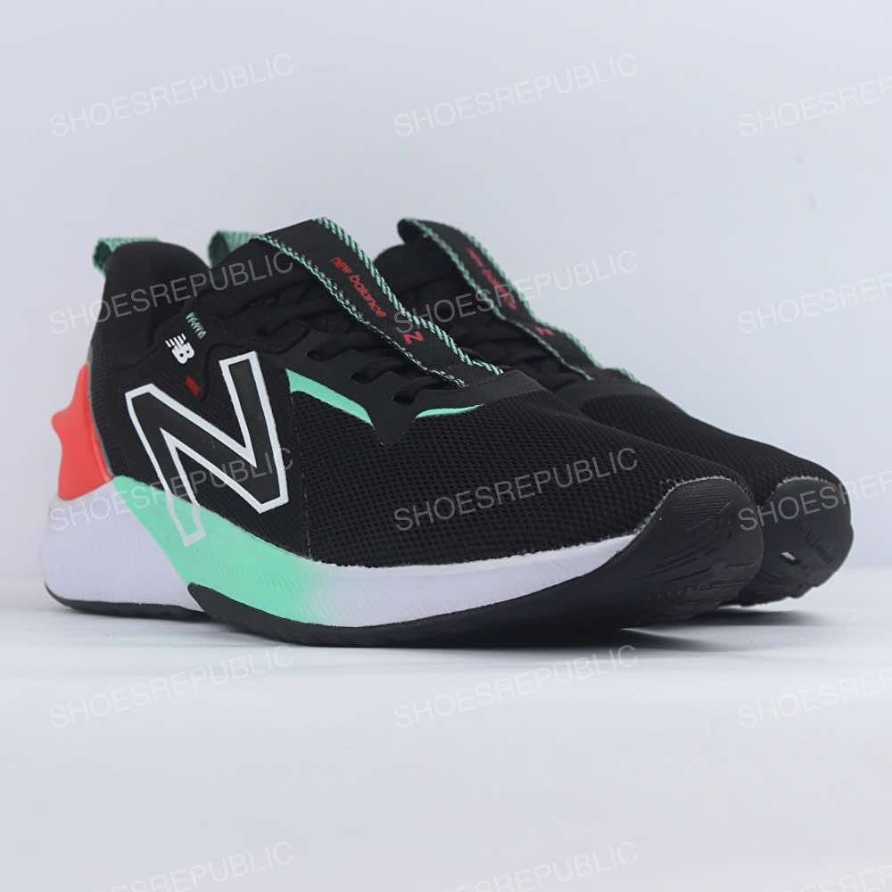 NB FuelCell Propel RMX v2 Black Bright Neon