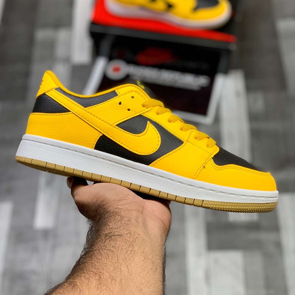 SBB-Dunkks Low "Championshiip Golldenrod"