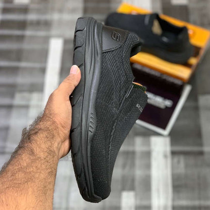 Relaxed Fitt with Air-Cooled "Black"