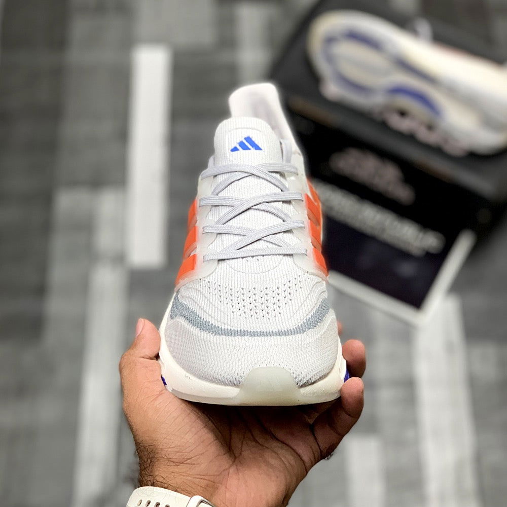 UB LightBoost 23 (Grey Brown)